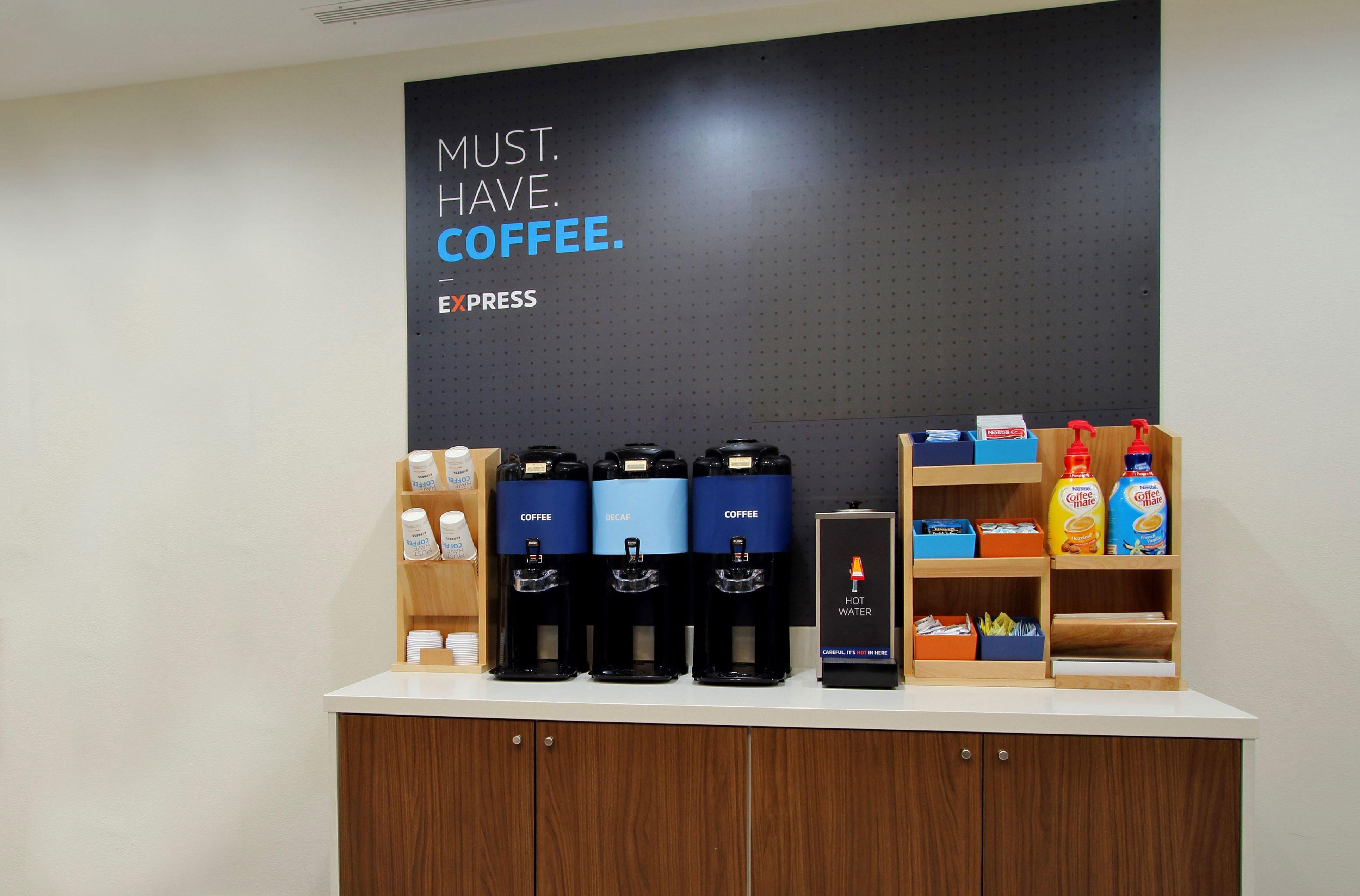 Holiday Inn Express Hotel & Suites Mcpherson By Ihg Ngoại thất bức ảnh