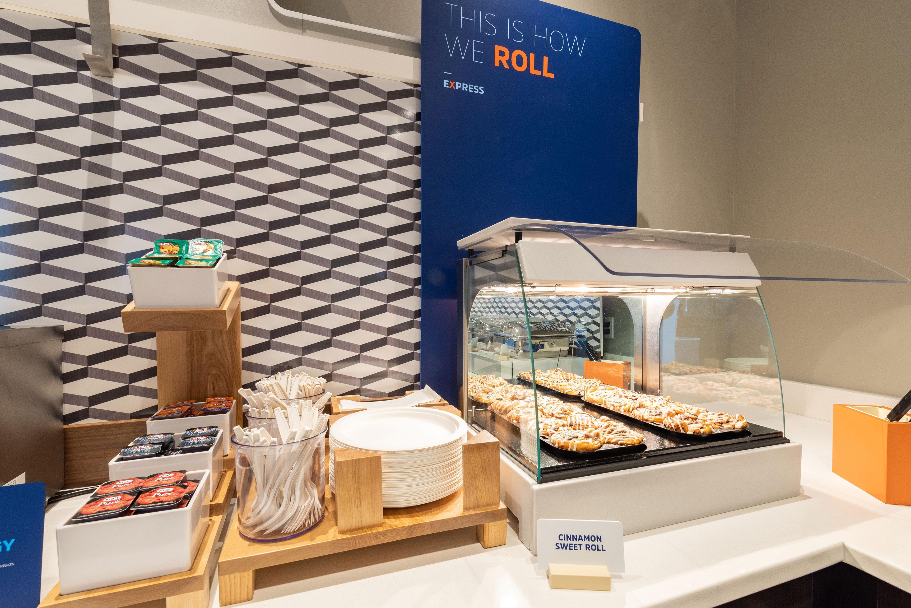 Holiday Inn Express Hotel & Suites Mcpherson By Ihg Ngoại thất bức ảnh